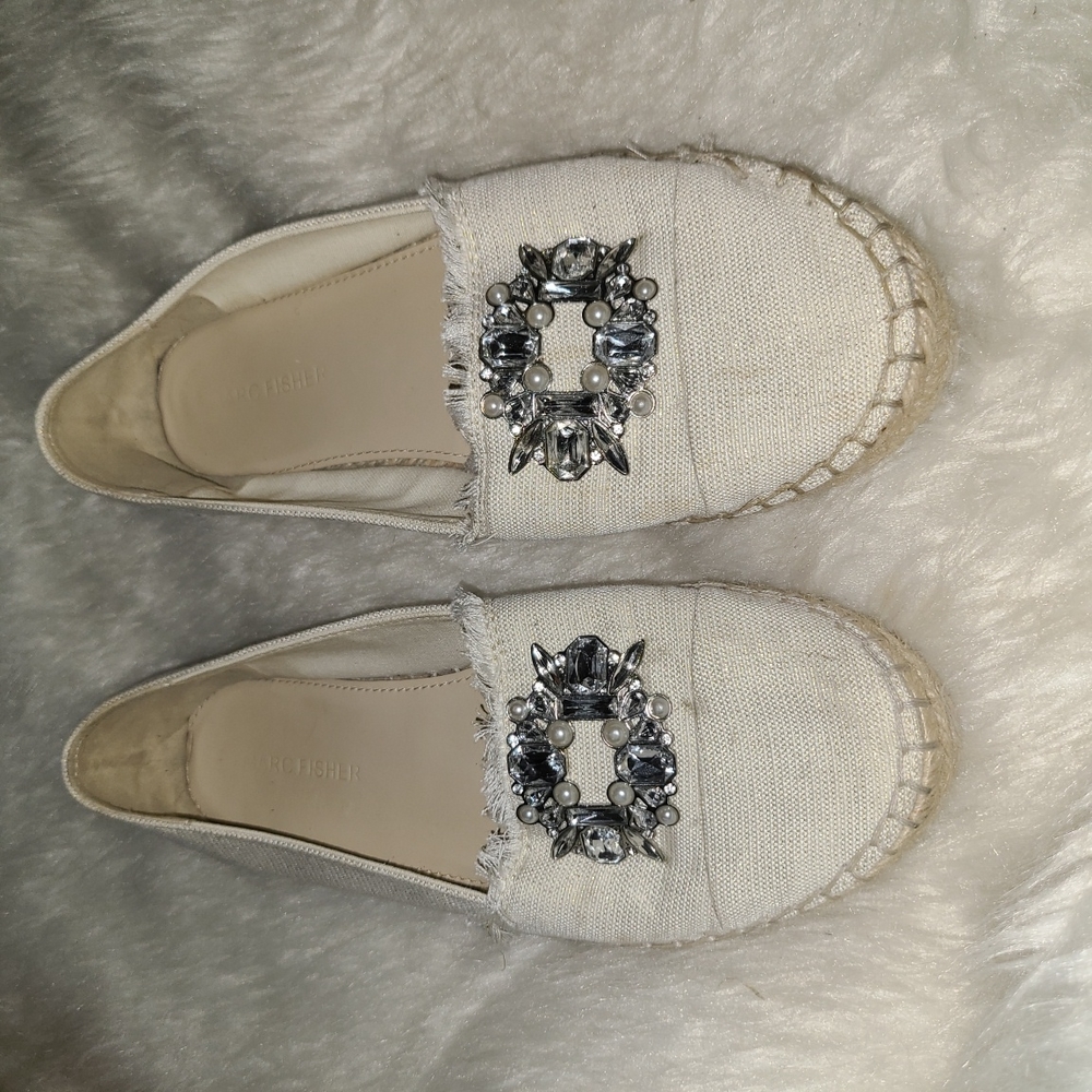 Marc Fisher Size 7.5 Jeweled Espadrille Flats